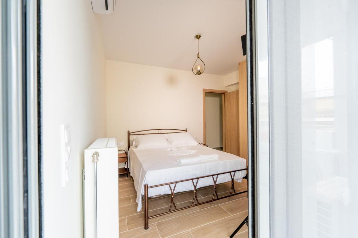 Iaira Apartment Athens Exterior photo