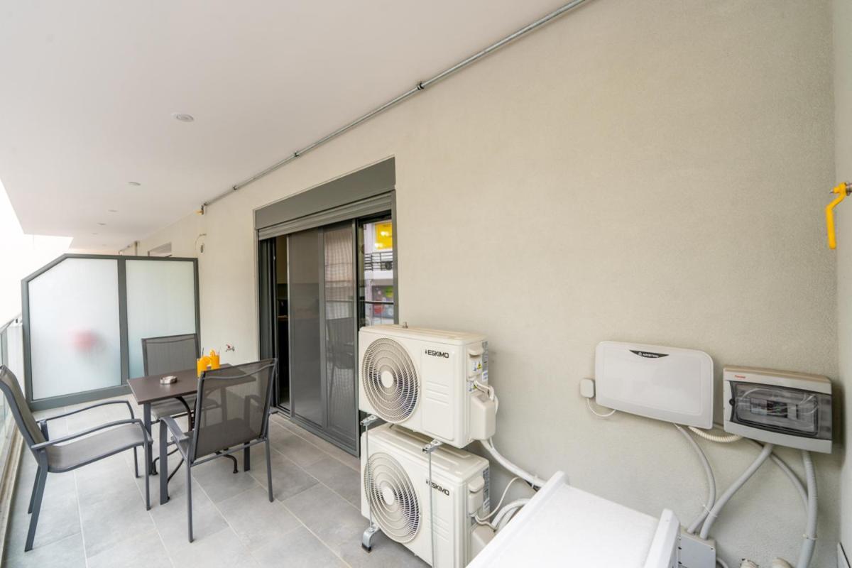 Iaira Apartment Athens Exterior photo